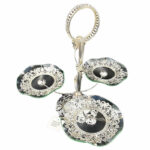 Porte gâteau doré à 3 présentoirs – Image 3