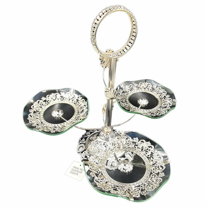 Porte gâteau doré à 3 présentoirs – Image 3